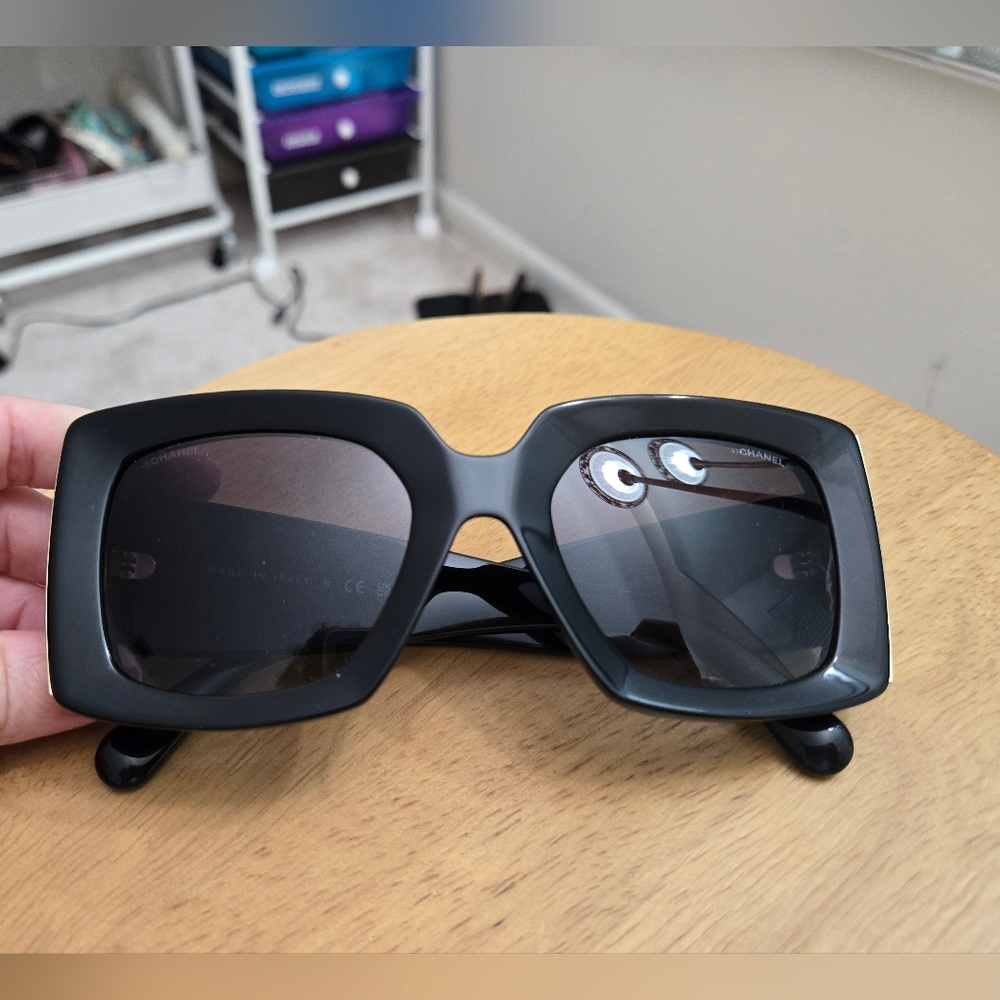 CHANEL sunglasses, authentic